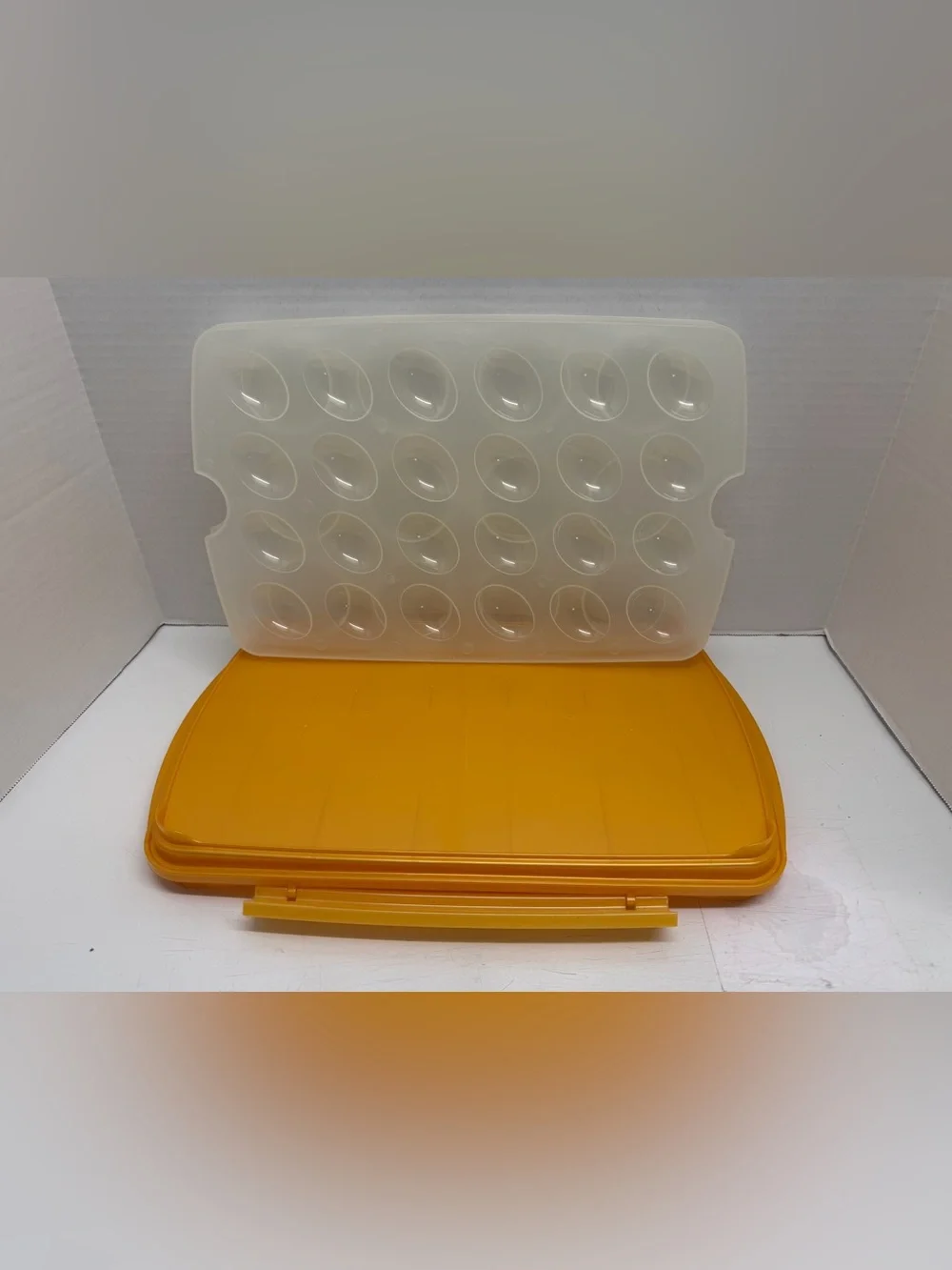 LocknLock 9x13 Cake Carrier w/ Deviled Egg & Cupcake Inserts (5 Colors Avail.)